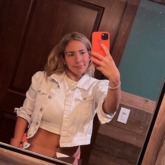 Meet your Posher, Favi - Picture 1 of 1